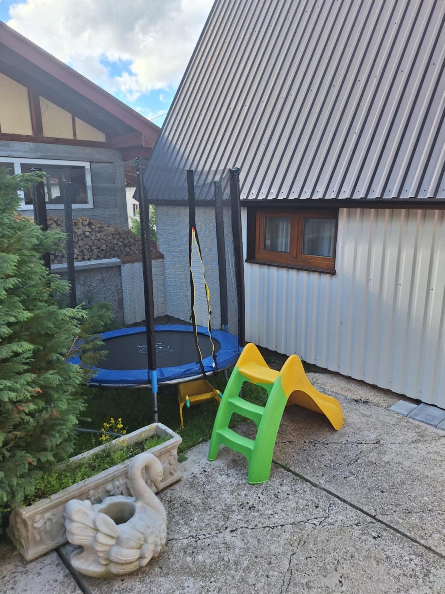 Bungalow Kalina Zabljak  Bagian luar foto
