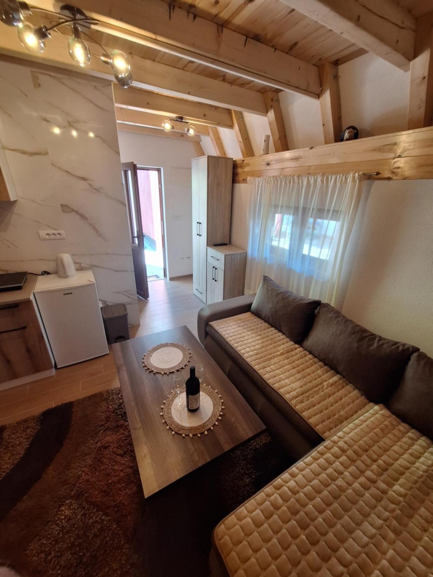 Bungalow Kalina Zabljak  Bagian luar foto